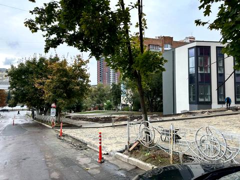 комерційна за адресою Фрометівська вул., 2