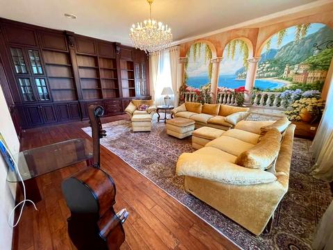 будинок за адресою Кривий Ріг, Лозуватська вул., 7