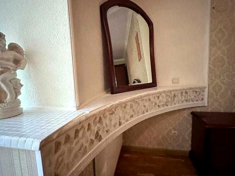 квартира за адресою Любарського пров. (Білостоцького), 4-А