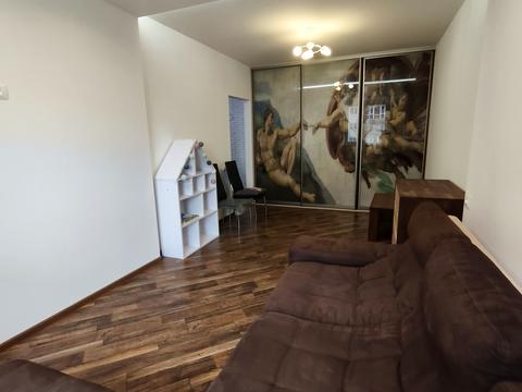 квартира за адресою Івана Сльоти вул., 49г