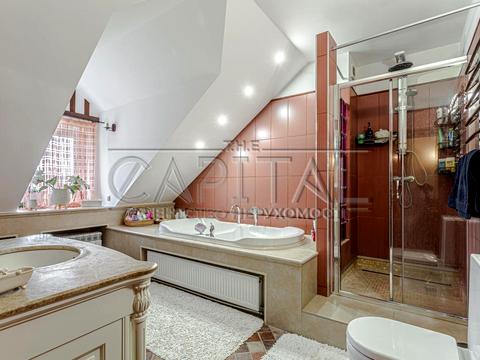 будинок за адресою Луговий пров.