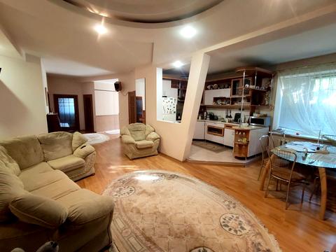 будинок за адресою Чорногірська вул., 30