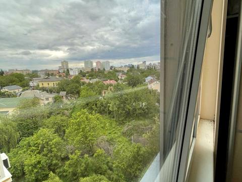 квартира за адресою Бузька вул. (Єнісейська), 8