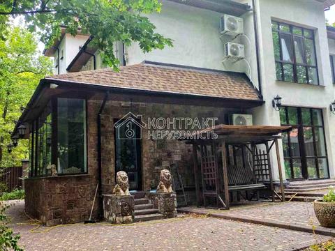 квартира по адресу Дебютна, 8
