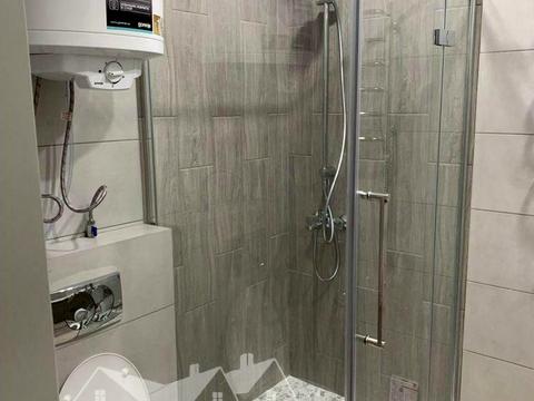 квартира за адресою В'ячеслава Чорновола вул., 30