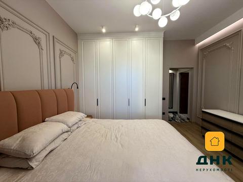 квартира за адресою Андрія Гулого-Гуленка вул. (Віце-адмірала Азарова), 8а