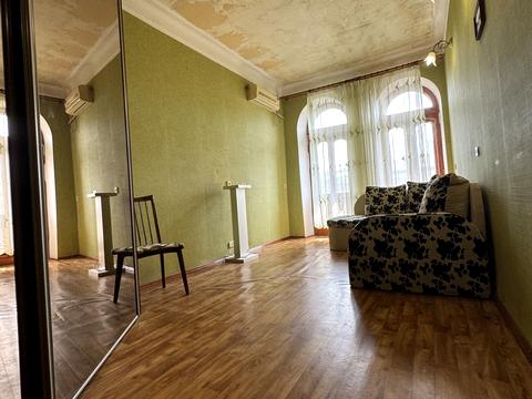 квартира за адресою Дмитра Яворницького просп. (Карла Маркса), 26