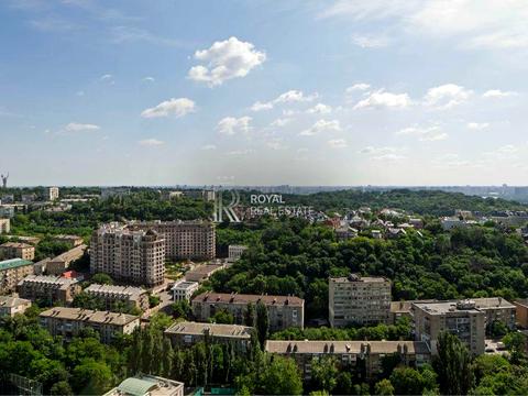 квартира за адресою Андрія Верхогляда вул. (Михайла Драгомирова), 9