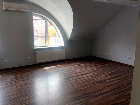 квартира за адресою Джорджа Вашингтона вул. (Батальна), 4а