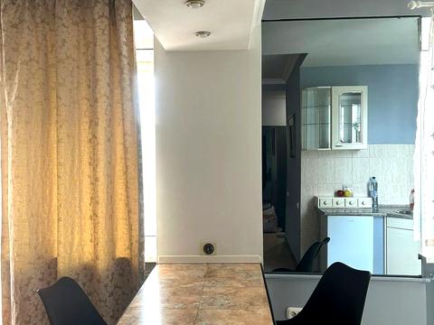 квартира за адресою Трьохсвятительська вул., 3