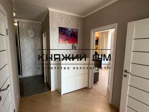 квартира за адресою Київ, Зарічна вул., 2