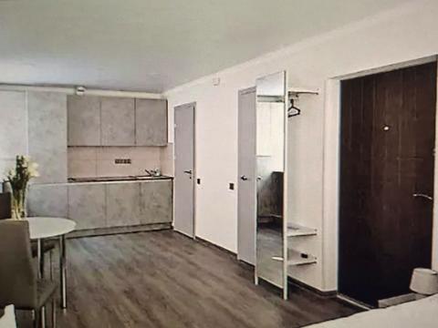 квартира за адресою Київ, Сумська вул., 2б