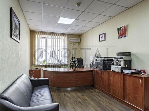 комерційна за адресою Мрії вул. (Академіка Туполєва), 19