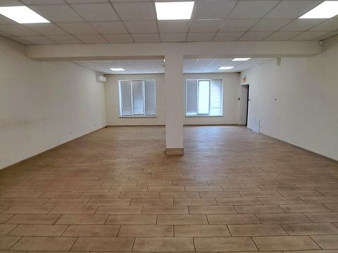 коммерческая по адресу провулок Корабелів, 2