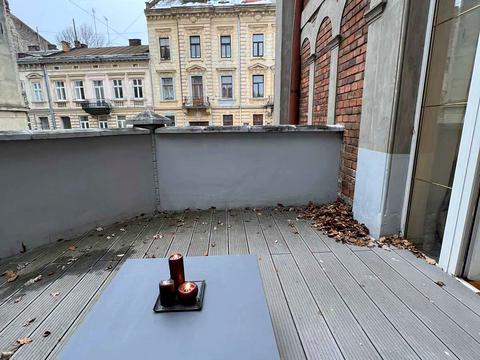 квартира за адресою Леоніда Глібова вул., 12