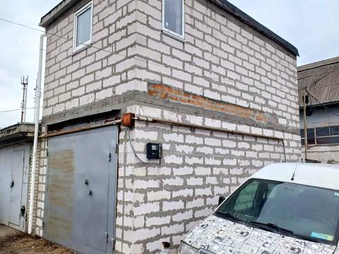 паркомісце за адресою Гаражна, 216