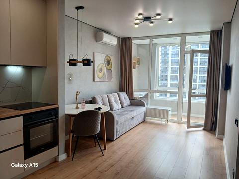 квартира по адресу Олександра Олеся ул., 5-А