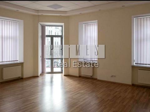 коммерческая по адресу Владимирская ул., 4