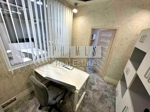 коммерческая по адресу Евгения Коновальца ул. (Щорса), 32-Б