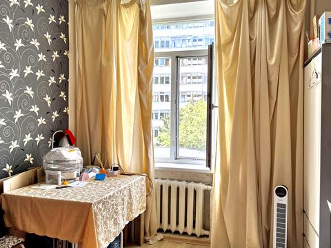 квартира за адресою майдан Героїв Небесної Сотні пл. (Руднєва майдан), 7