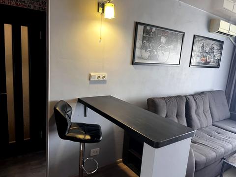 квартира по адресу Менахем-Мендл Шнеерсона ул. (Мініна), 1