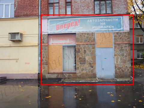 комерційна за адресою Металіста вул., 6
