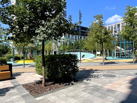 квартира за адресою Салютна вул., 2к21