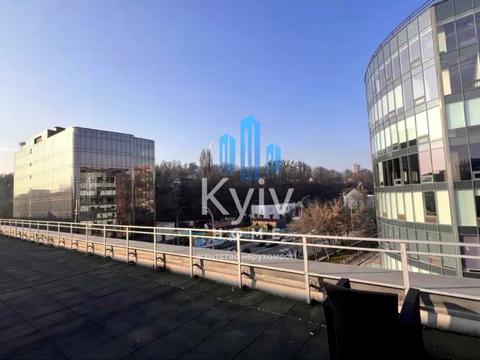 коммерческая по адресу Нововокзальная ул., 2