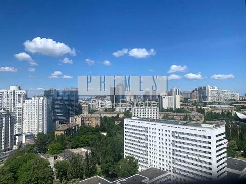 коммерческая по адресу Андрея Верхогляда ул. (Михайла Драгомирова), 2-А