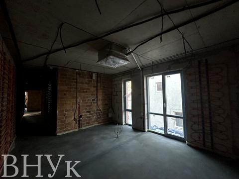 квартира за адресою Степана Бандери просп., 16