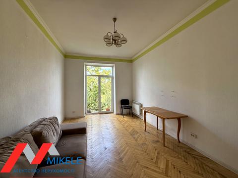 квартира за адресою Лондонська вул. (Пітерська), 2