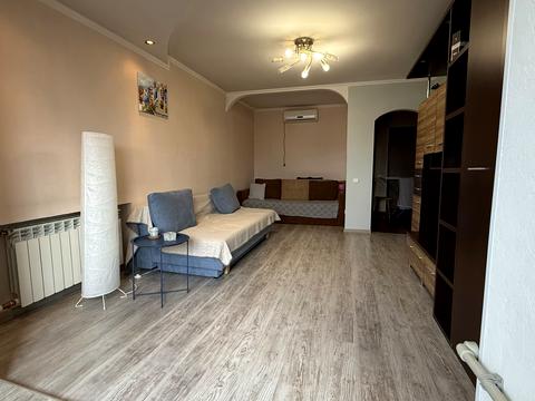 квартира за адресою Академіка Заболотного вул., 126/1