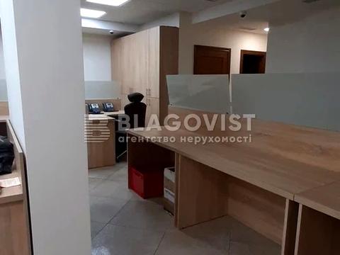 комерційна за адресою Богданівська вул., 7-А
