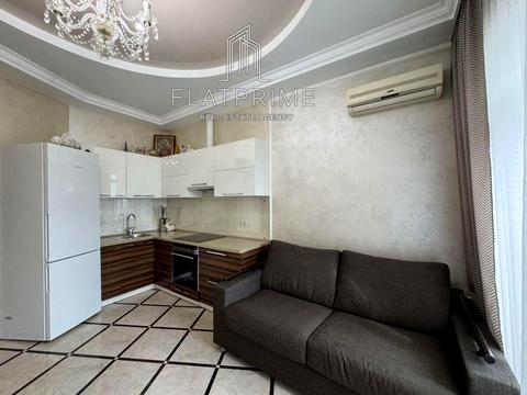 квартира за адресою В'ячеслава Чорновола вул., 25