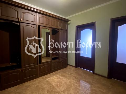 квартира за адресою Миколи Ушакова вул., 1-Б