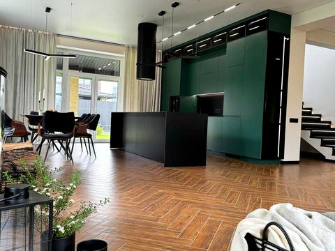 дом по адресу Лучшая ул. (Ломоносова)