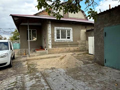 будинок за адресою Учительська, 17