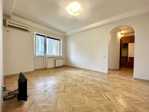 квартира по адресу Евгения Коновальца ул. (Щорса), 33