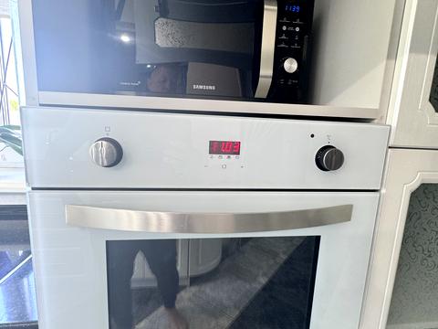 будинок за адресою 1 Травня вул.