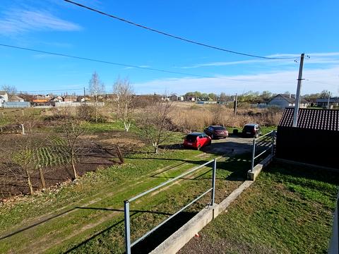 будинок за адресою Приозерна вул.