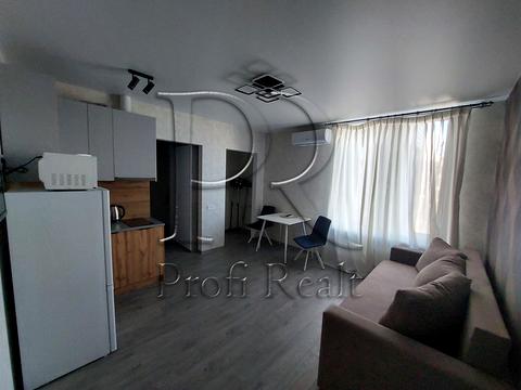 квартира за адресою Дніпровська набережна вул., 18-А