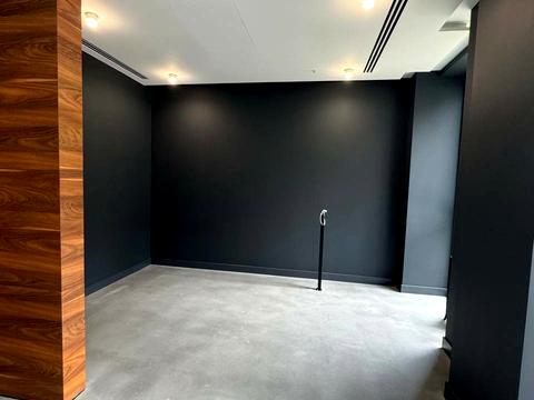 коммерческая по адресу Сечеславская наб. (В. І. Леніна), 45