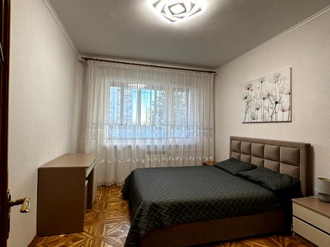 квартира за адресою Рональда Рейгана вул., 4-А