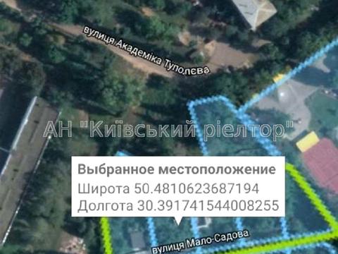 участок по адресу Туполева академика ул., 9-А