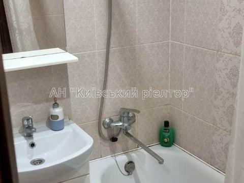 квартира за адресою Раїси Окіпної вул., 5