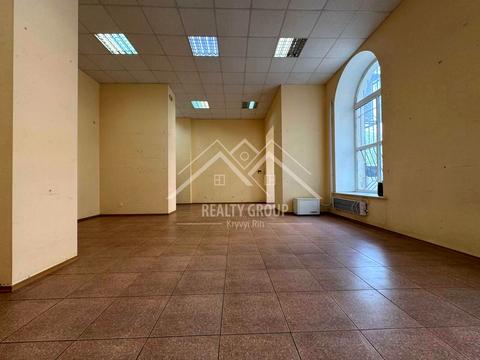 коммерческая по адресу Мартина Шимановского ул. (Комуністична), 7