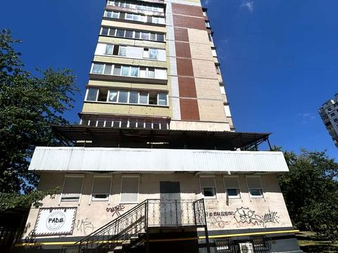 комерційна за адресою Миколи Закревського вул., 57