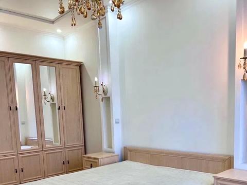 квартира по адресу Героев Небесной Сотни просп., 16/24