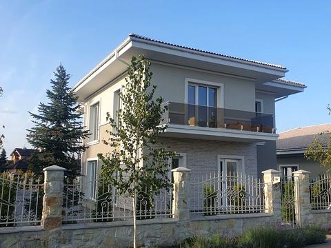 будинок за адресою Квітуча