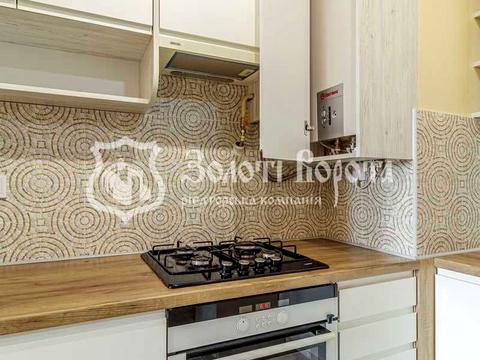 квартира за адресою Боголюбова вул., 9-Б